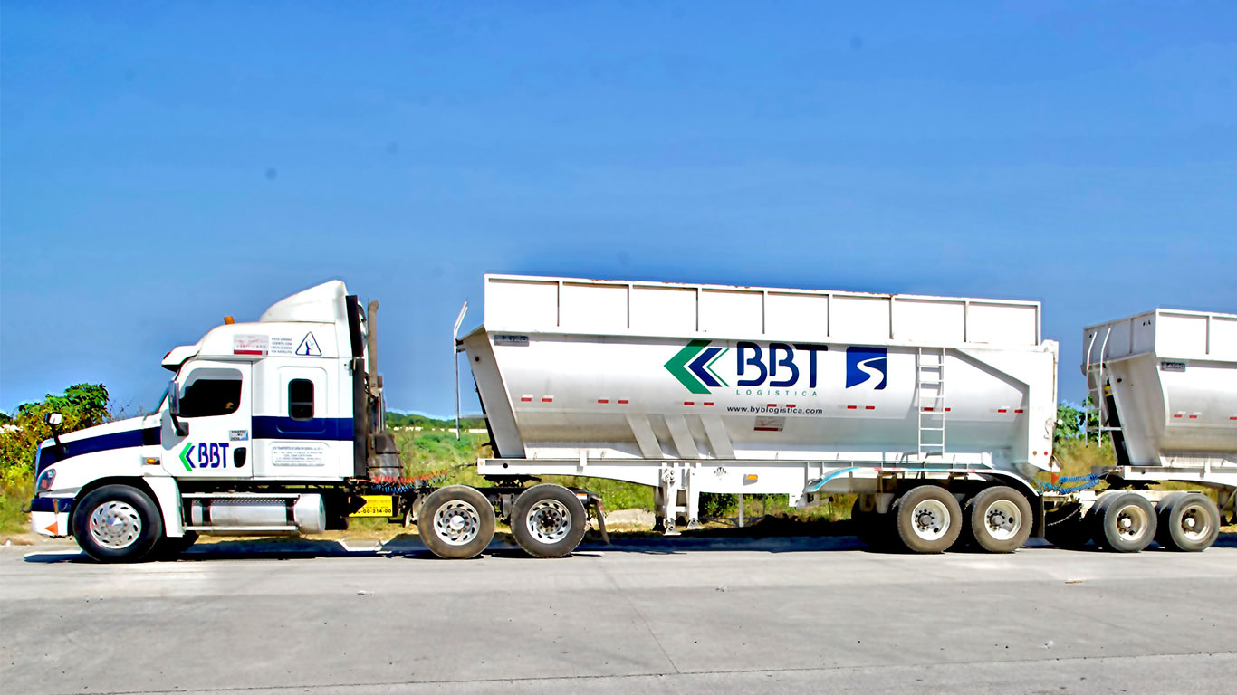 Tolvas para transporte de productos